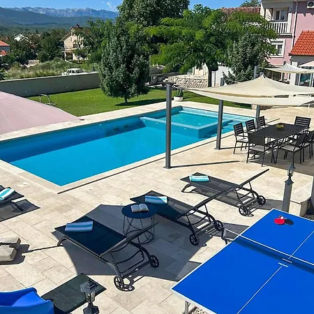 4 Bedroom Stunning In Casa de Férias