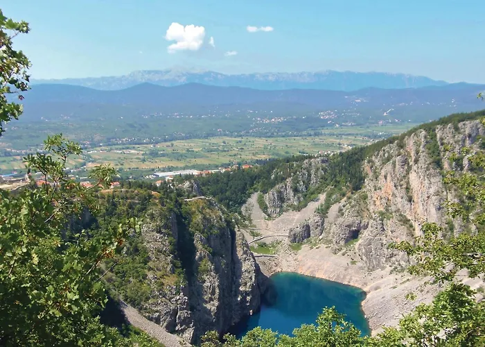 度假居 4 Bedroom Stunning In